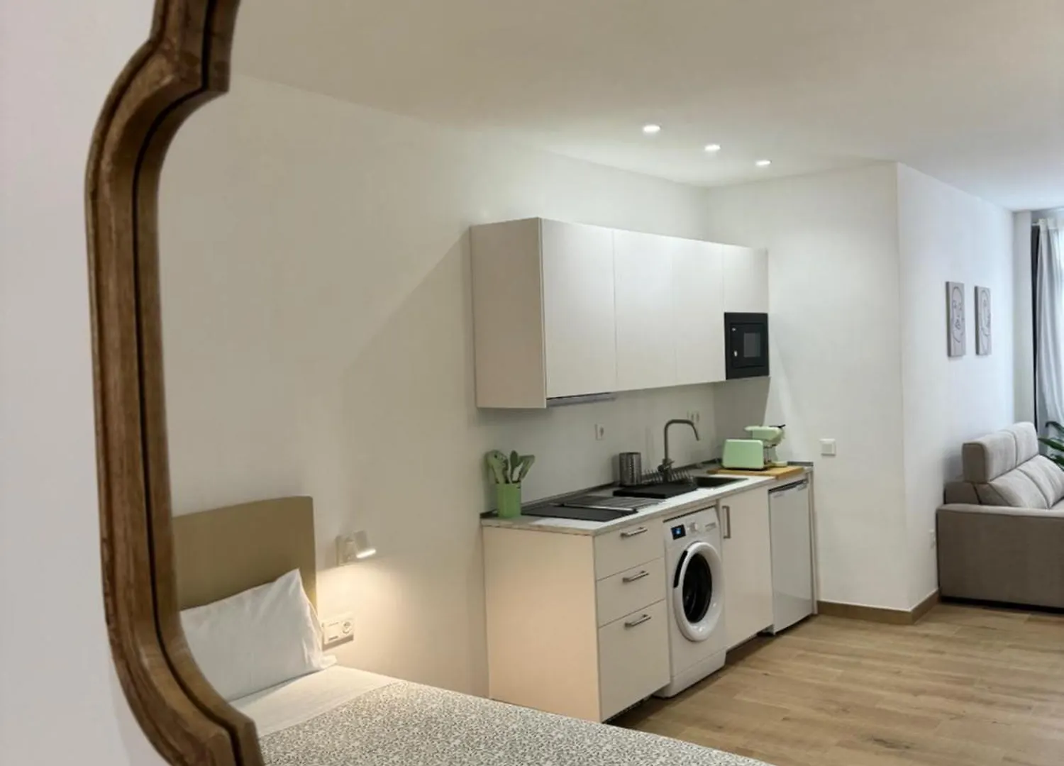 Alderete Suites Málaga 0*,